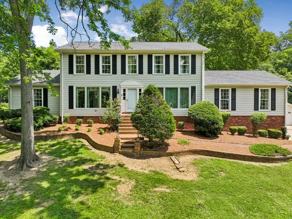 108 Wonder Valley Rd, Hendersonville, TN 37075