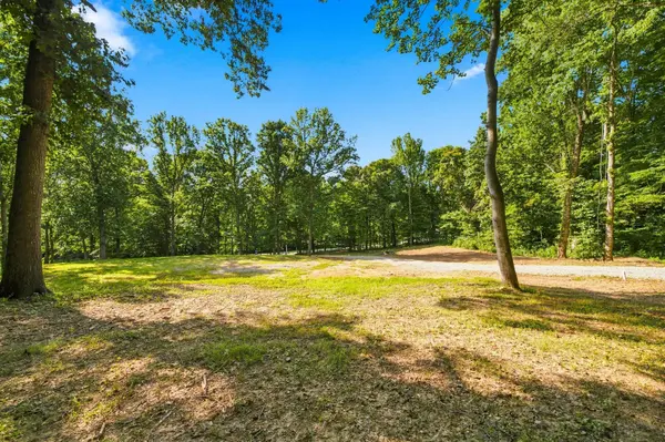 3048 Sweethome Rd, Chapmansboro, TN 37035
