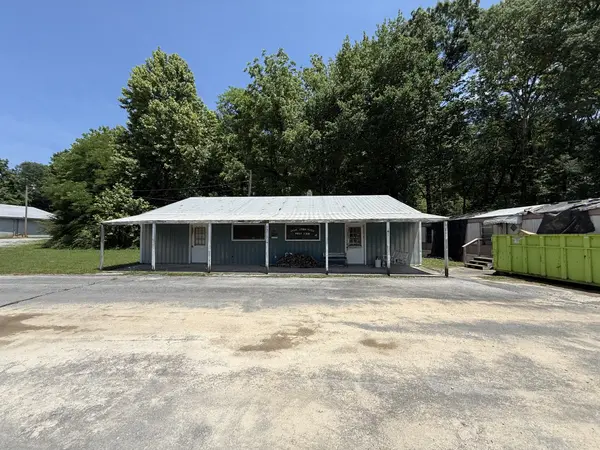 3295 Hillsboro Hwy, Manchester, TN 37355
