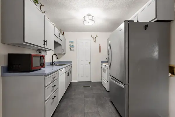 1884 Peavine Road, Rock Spring, GA 30739