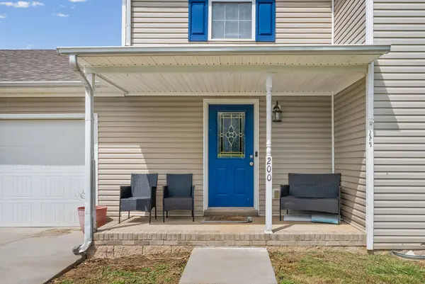 200 Grant Ave, Oak Grove, KY 42262