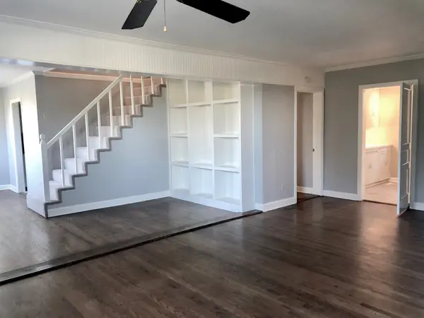 721 Kendall Dr, Nashville, TN 37209