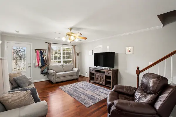 307 Dartford Ct, Smyrna, TN 37167