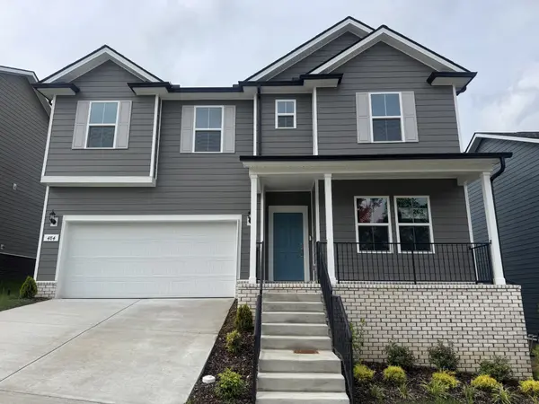 203 Land Breeze Dr, La Vergne, TN 37086