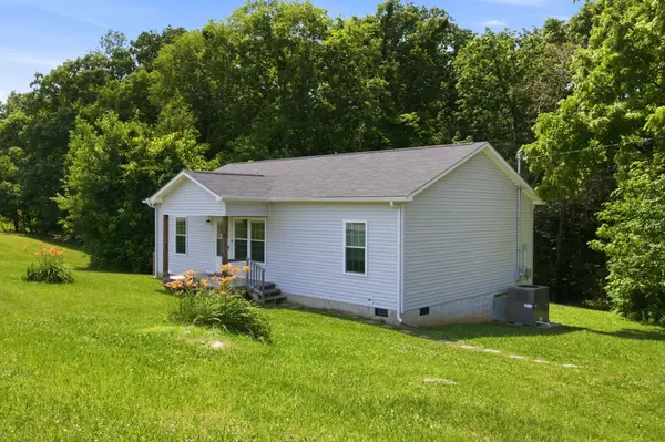 781 Sparta St, Spencer, TN 38585