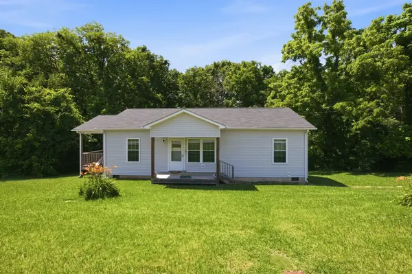781 Sparta St, Spencer, TN 38585