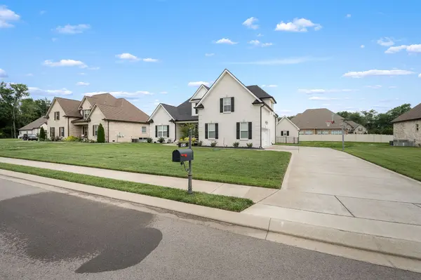 1505 Addi Jo Ct, Christiana, TN 37037