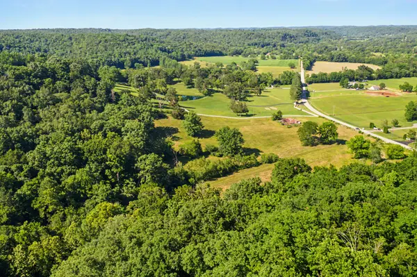 5185 Old Harding Rd, Franklin, TN 37064
