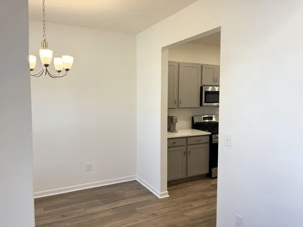 552 Nightengale Ridge Dr, Columbia, TN 38401