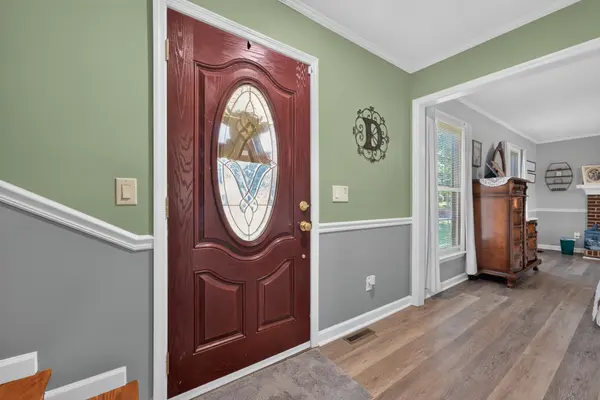 400 Sharondale Dr, Tullahoma, TN 37388