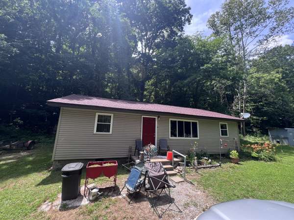 455 Beasley Hollow Rd, Linden, TN 37096