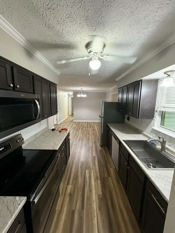 716 Mountain View Dr, Morrison, TN 37357