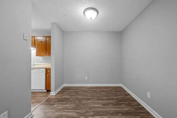 1251 Parkway Pl #F, Clarksville, TN 37042