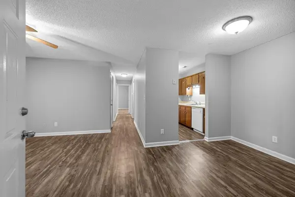 1251 Parkway Pl #F, Clarksville, TN 37042