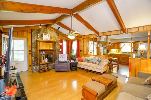 2226 Hwy 25 #W, Cottontown, TN 37048