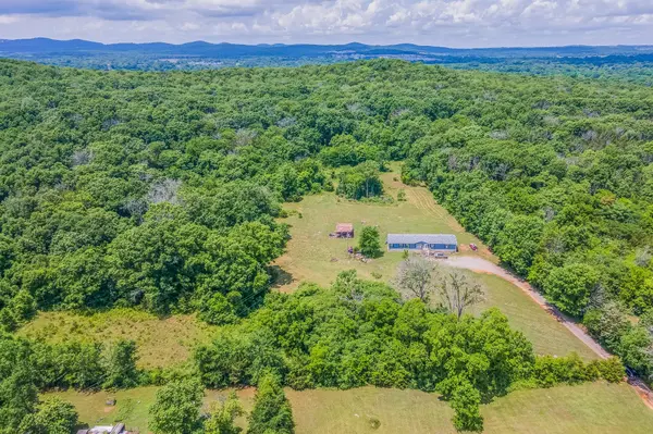 5435 Little Hope Rd, Murfreesboro, TN 37129
