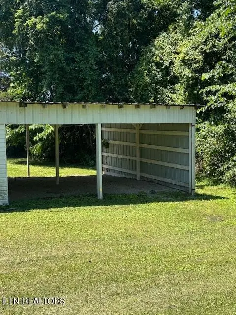 194 Patton Lane, Pikeville, TN 37367