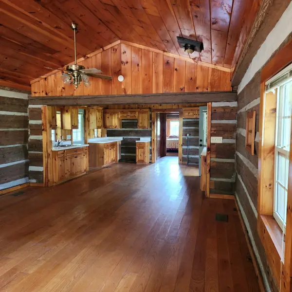145 Mrs Gower Rd, Lawrenceburg, TN 38464