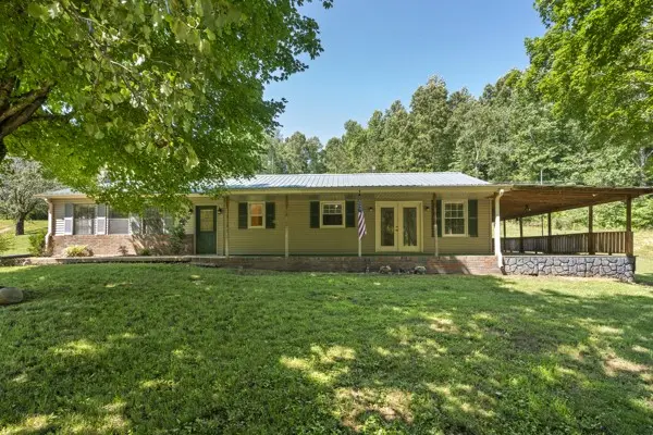 1110 King Rd, Centerville, TN 37033