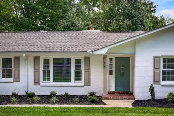 1281 Winterhill Dr, Cookeville, TN 38501