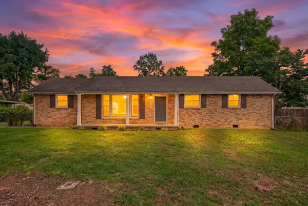 422 Burch Rd, Clarksville, TN 37042