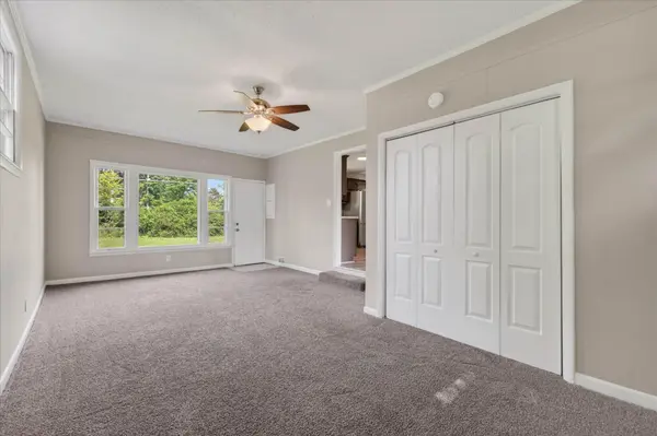 422 Burch Rd, Clarksville, TN 37042