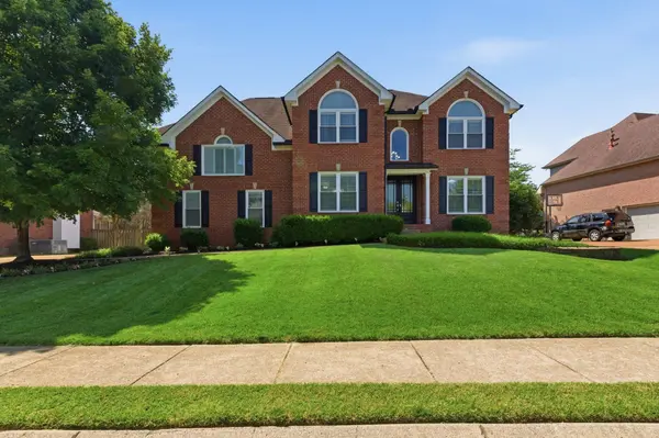 108 Crooked Creek  Ln, Hendersonville, TN 37075