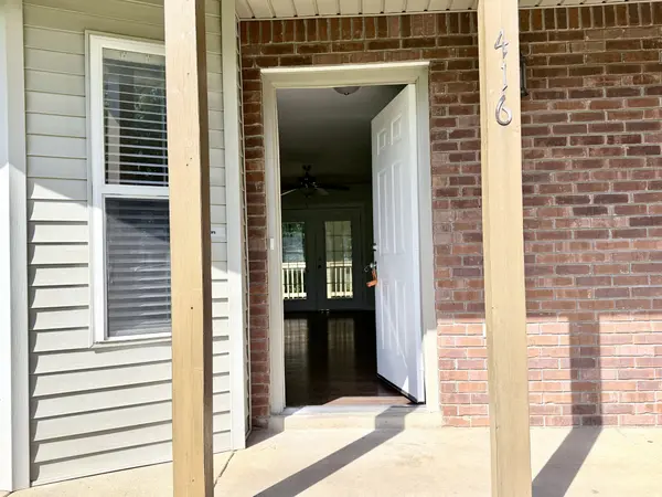 416 Sideline Dr, Oak Grove, KY 42262