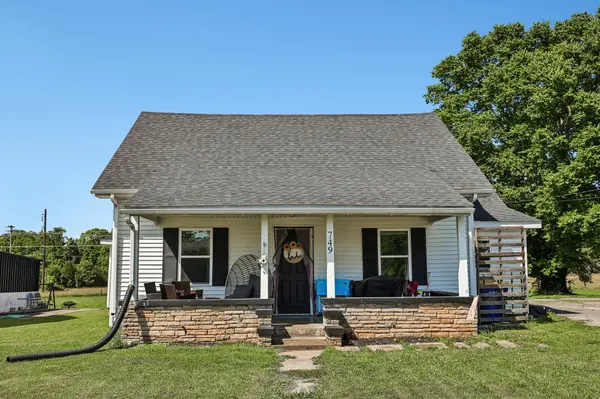 749 N Main St, Russellville, KY 42276