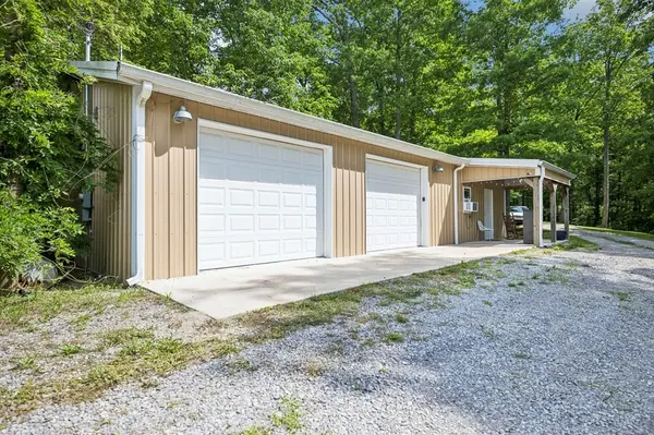 290 Vine Ridge Rd #NE, Crawford, TN 38554
