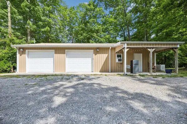 290 Vine Ridge Rd #NE, Crawford, TN 38554