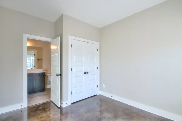 921 Spain Ave, Nashville, TN 37216