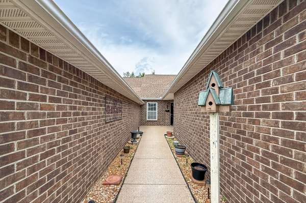 161 Plymouth Dr, Lebanon, TN 37087