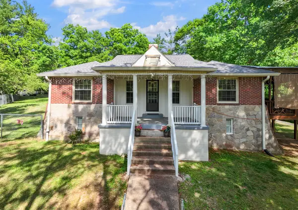 498 Highway 100, Centerville, TN 37033