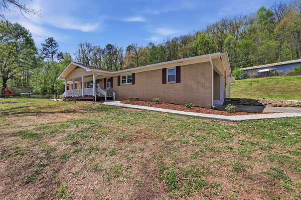 662 Red Hill Valley Road #SE, Cleveland, TN 37323