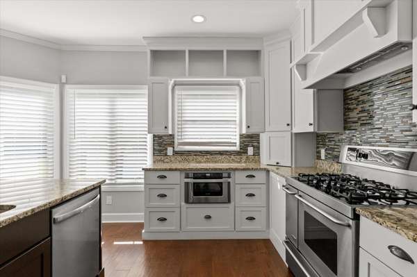 7729 Diamondhead Drive, Ooltewah, TN 37363