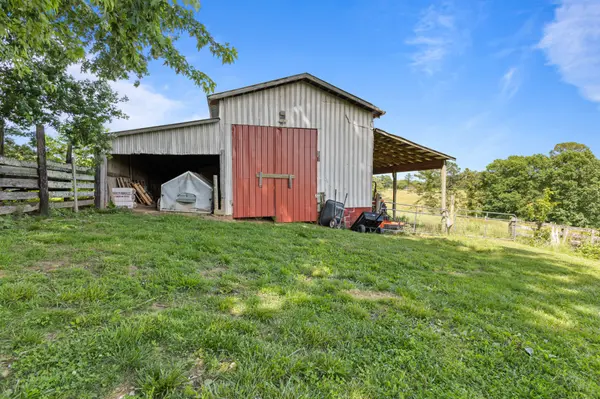 2658 Pickett Park Hwy, Jamestown, TN 38556