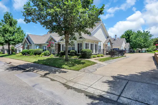 825 Browns Ln #1203, Gallatin, TN 37066