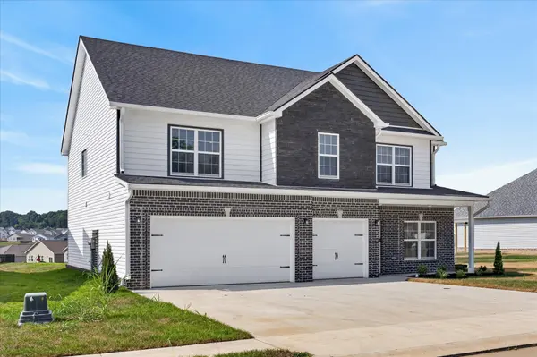1342 Mourning Cloak Dr, Clarksville, TN 37043