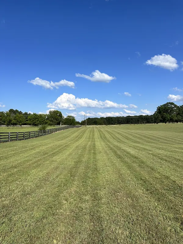 7509 Pinewood Road, Primm Springs, TN 38476