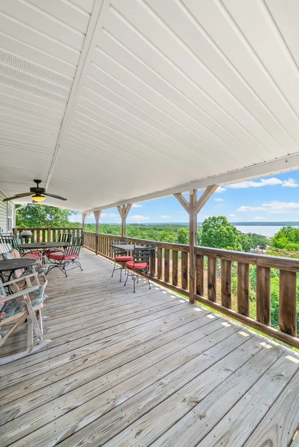 1060 Cypress Rd, Buchanan, TN 38222