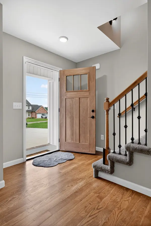 3933 Winter Haven Dr, Cookeville, TN 38501