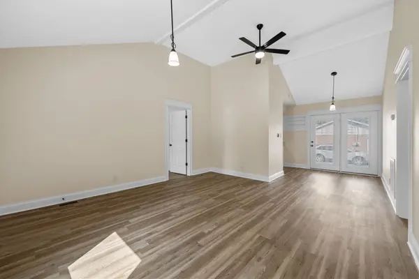 324 Welchwood Dr, Clarksville, TN 37040