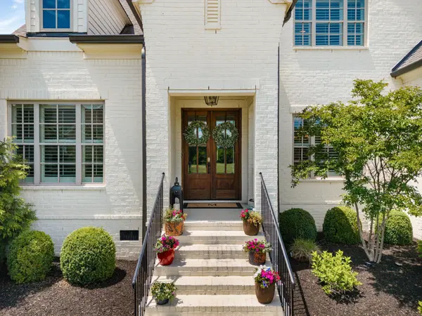 3817 Pulpmill Dr, Thompsons Station, TN 37179
