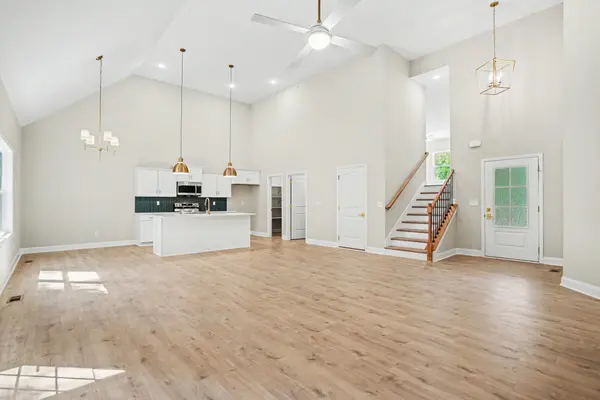 1222 Rooster Ridge, Pleasant View, TN 37146