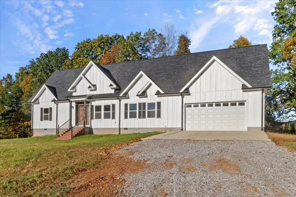 975 Weakley Creek Road, Lawrenceburg, TN 38464