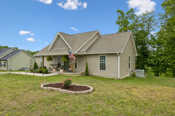 206 Poling Dr, Pulaski, TN 38478