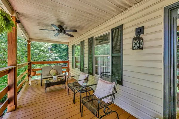 18753 S Pittsburg Mountain Rd, Sewanee, TN 37375