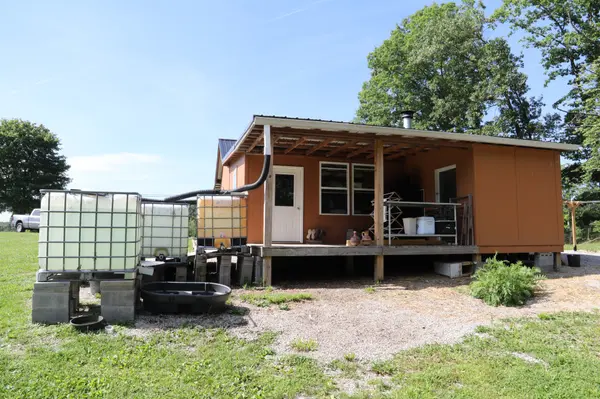 771 Long Mountain Rd, Mcminnville, TN 37110