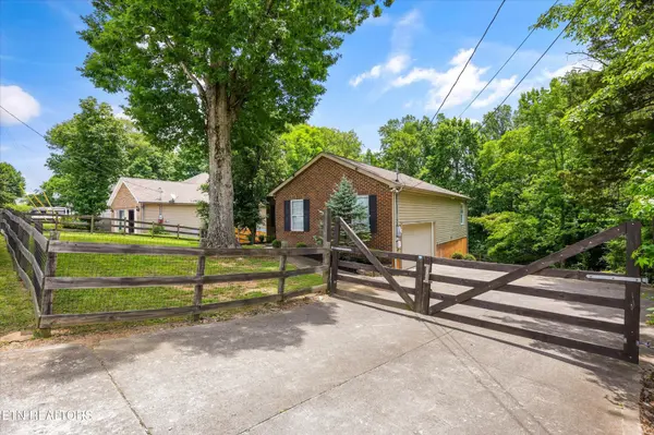 2314 Piney Grove Church Rd, Knoxville, TN 37909